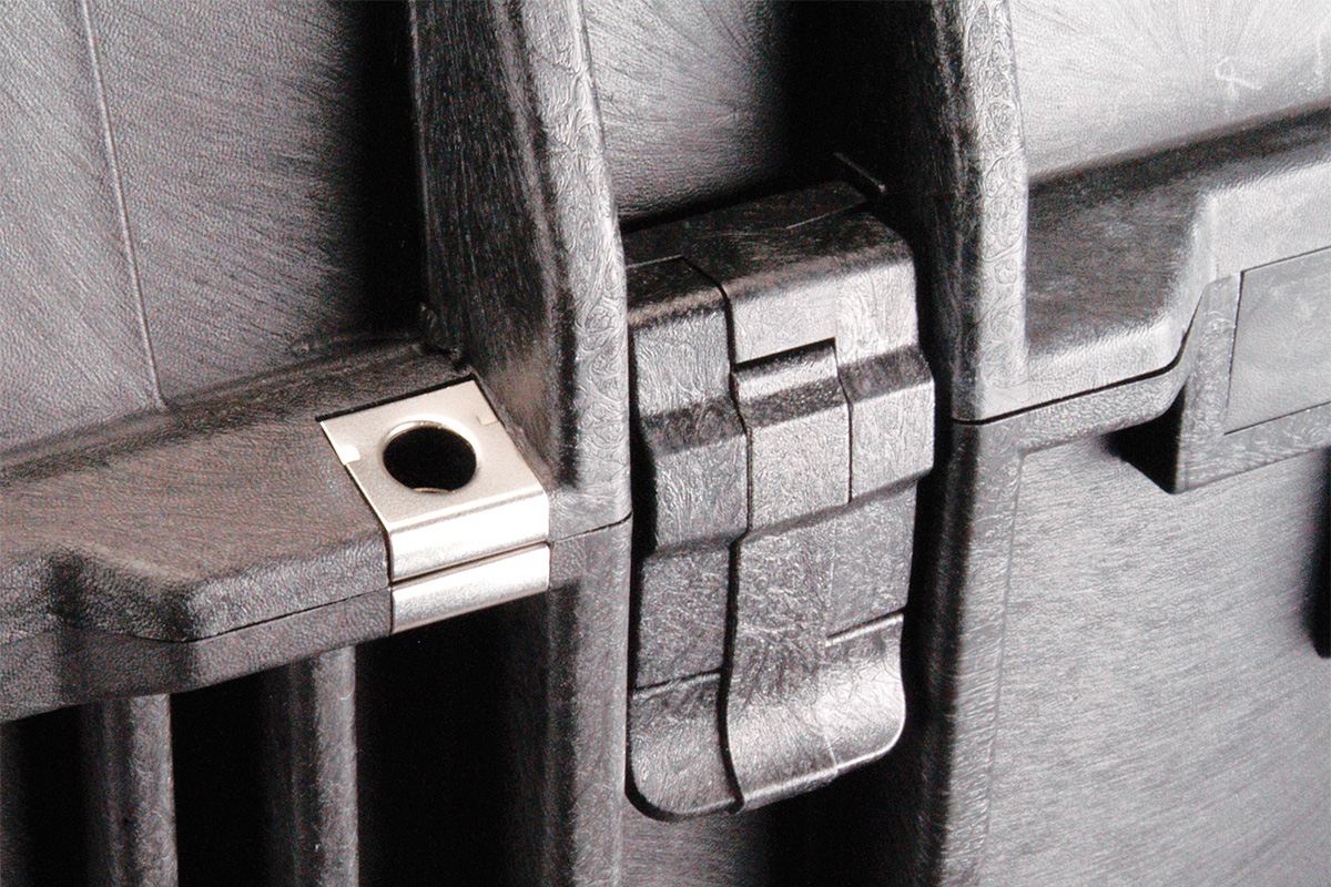 Двушаговые замки-защелки - защитные кейсы Pelican