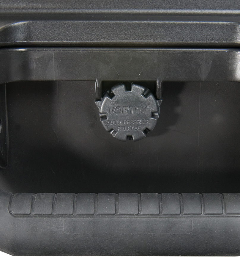 Атмосферный клапан сброса давления Vortex для полной водо- и пыленепроницаемости - кейсы Pelican